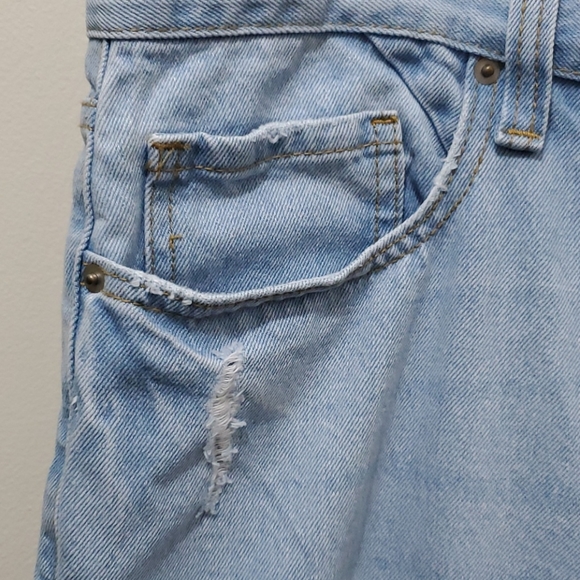 FOREVER 21 - MENS DENIM SHORTS 🩳 - Picture 4 of 9